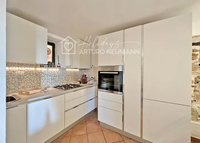 124 - Deliziosa Casa Cielo-Terra A Numana In Centro Storico, Con Splendida Vista Sul Mare - Spiaggia White Beach Club Omaggio Dal Lun Al Ven Fino Al 02-08 Numana